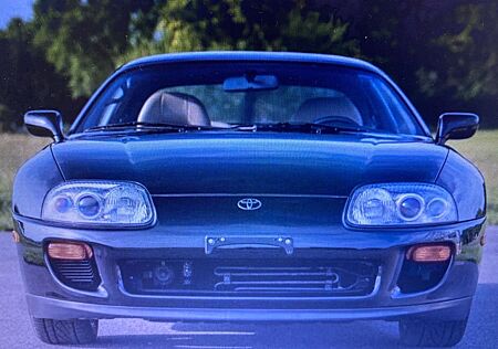 Toyota Supra 3.0i Twin Turbo -