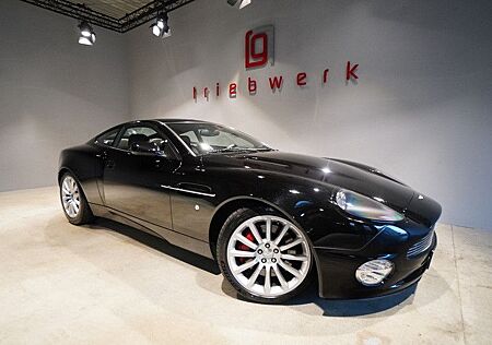 Aston Martin Vanquish V12*ufrei*erst 39tkm*schwarz/schwarz