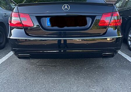 Mercedes-Benz E 500 W212 Limousine