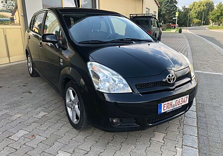 Toyota Corolla Verso 2.2 D-CAT Sol