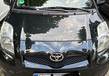 Toyota Yaris 1,33-l-Dual-VVT-i