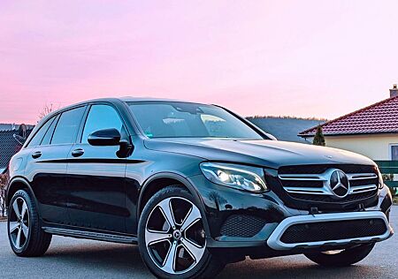 Mercedes-Benz GLC 350 d 4MATIC*GARANTIE*LED*20ZOLL*SERVICE*TOP