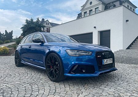 Audi RS6 Performance Matrix Bose Pano Headup