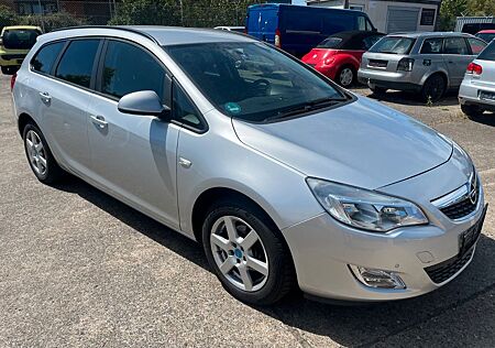 Opel Astra J Sports Tourer Design Edition