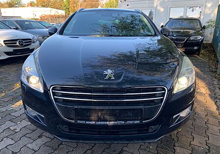 Peugeot 508 SW Allure Leder Panorama Navi Xenon Pdc