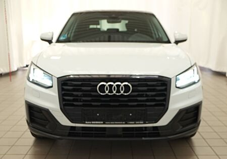 Audi Q2 Design 1.4TFSI Stronic Navi LED ACC SHD AHK