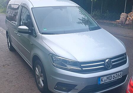 VW Caddy Volkswagen :Rollstuhl-Selbstfahrer + 2.Rollstuhl