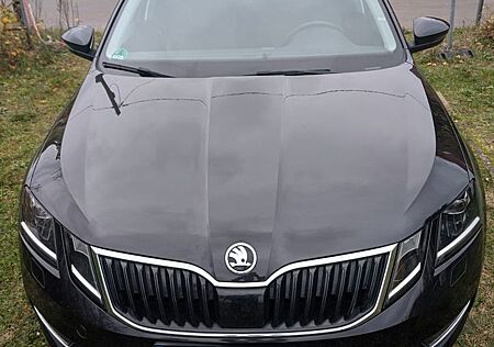 Skoda Octavia 1.6 TDI SCR DSG Style Combi Style