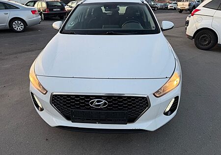 Hyundai i30 1.0 T-GDI Trend