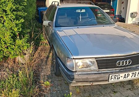 Audi 100