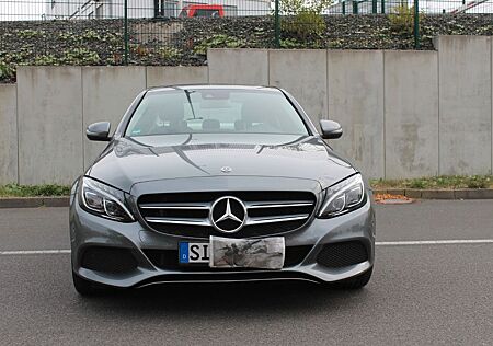 Mercedes-Benz C 180 Autom. -