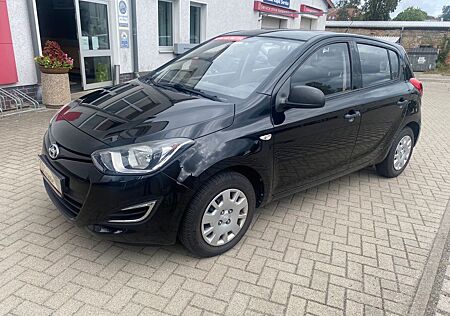 Hyundai i20 FIFA World Cup Edition,63TKM,Klima,2.Hd.,