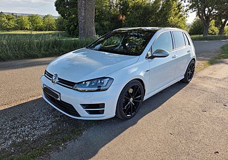 VW Golf Volkswagen 7R 2.0 TSI DSG 4MOTION BMT "APR"