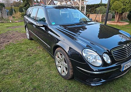 Mercedes-Benz E 320 CDI 4MATIC T AVANTGARDE Avantgarde