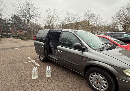Chrysler Voyager 2.4 Benzin+LPG Anlage von Landi Renzo
