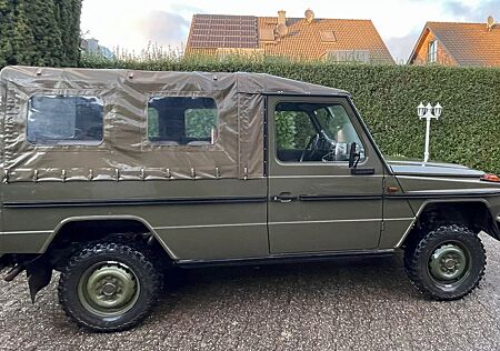 Mercedes-Benz G 230 Puch GE230 Autom./AHK/ ex Schweiz Armee