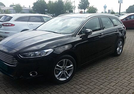 Ford Mondeo 2,0 TDCi 132kW Titanium Turn. PS. All...