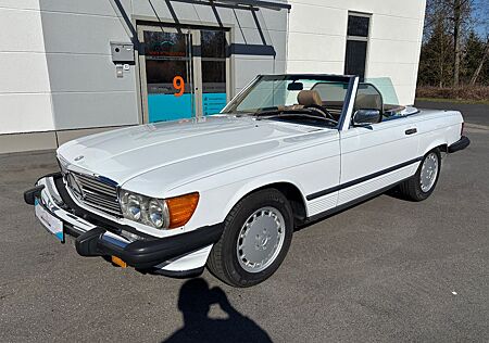 Mercedes-Benz 560 SL, Typ 107, Hardtop, TÜV neu