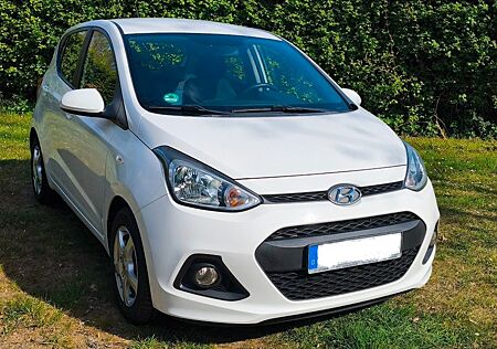 Hyundai i10 1.0 TÜV/Inspektion NEU