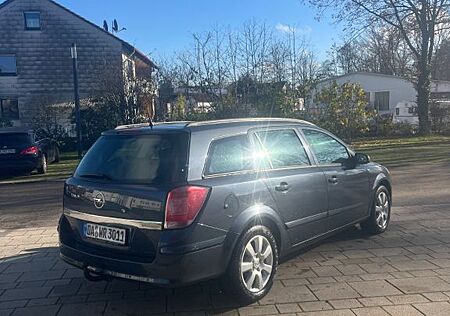 Opel Astra H Caravan Edition mit Anhängerkupplung