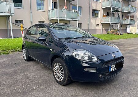 Fiat Punto / Klima / 8-fach Bereift / AHK / HU Neu