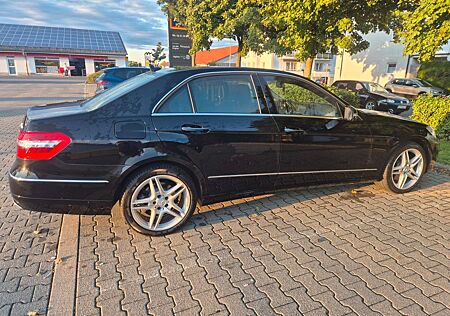 Mercedes-Benz 350 E