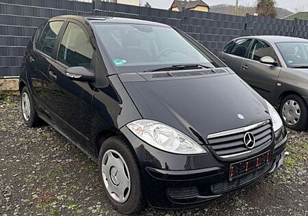 Mercedes-Benz A 150 ELEGANCE Elegance