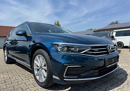 VW Passat Variant Volkswagen Passat Var GTE AHK Matrix 360°Cam StHz HUD Kessy