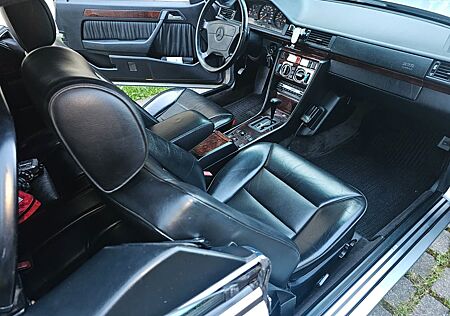 Mercedes-Benz 300 CE -24V Cabrio