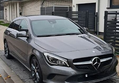 Mercedes-Benz CLA 200 Shooting Brake -