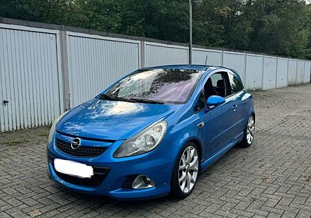 Opel Corsa 1.6 Turbo OPC OPC