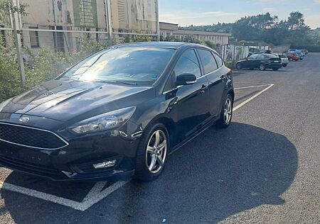 Ford Focus Lim. Cool & Connect