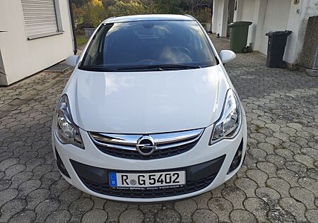 Opel Corsa Scheckheftgepflegtes Garagenauto 1.4 S-D
