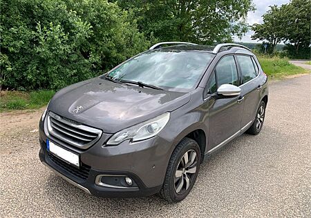 Peugeot 2008 Allure 120 VTi Allure