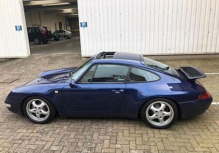 Porsche 911 Urmodell 911 (993) Carrera 3.6 Coupé Tiptronic
