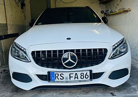 Mercedes-Benz C 300 Mercedes Benz C300 - Night Paket - CarVertical
