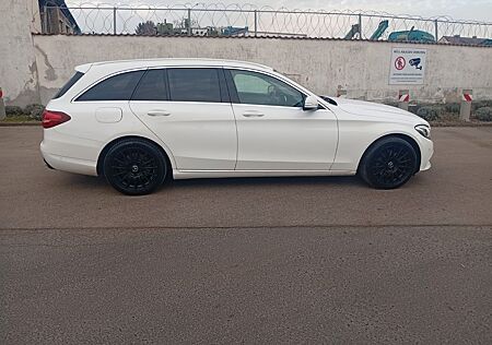 Mercedes-Benz C 250 T BlueTec / d Navi Comand Xenon PDC EU6
