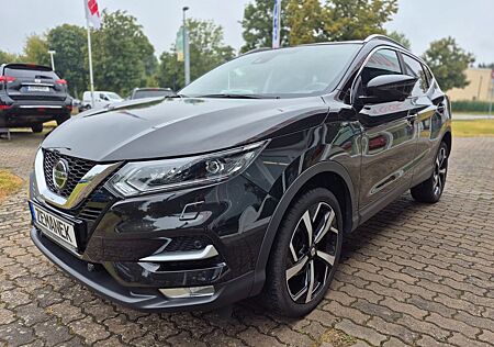 Nissan Qashqai 1.3 DIG-T 140 PS Tekna+Leder Panorama
