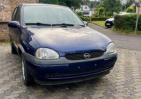 Opel Corsa 1.2 16V Cool Edition 100 TÜV NEU (KLIMA)