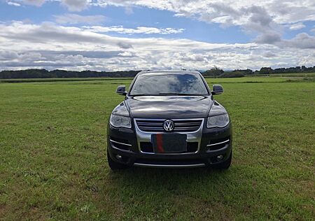 VW Touareg Volkswagen 3.0 V6 TDI Tiptronic Individual Indi...