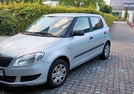 Skoda Fabia , TÜV 11/26, aus erster Hand