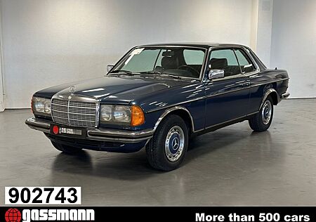 Mercedes-Benz 230 CE Coupe, C123