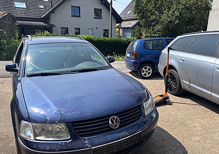 VW Passat Volkswagen 1.8 Basis