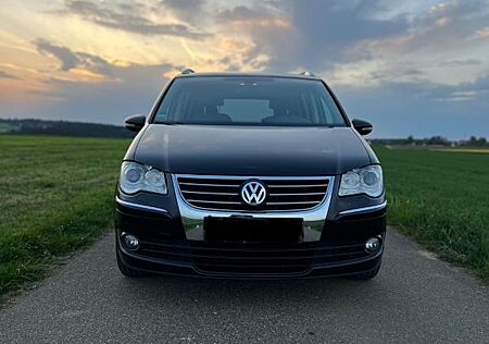 VW Touran Volkswagen 1.4 TSI DSG Highline Xenon Scheckheft