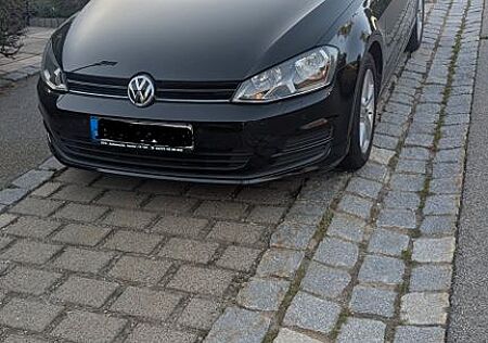 VW Golf Volkswagen 1.4 TSI BMT 92kW Comfortline Variant Co...