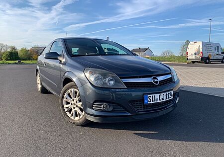 Opel Astra GTC 1.8 ECOTEC Sport Sport