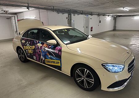 Mercedes-Benz 200 D Taxi