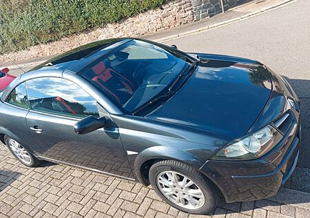 Renault Megane Coupé-Cabriolet DCi 1.5 Diesel FAP Luxe