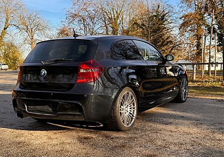 BMW 130i - e81 FL Bj. 06/2007 Aut.