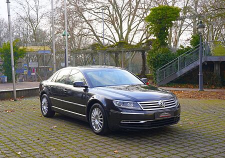VW Phaeton Volkswagen 3.0 TDI V6 4-Motion Facelift *Exclusive*